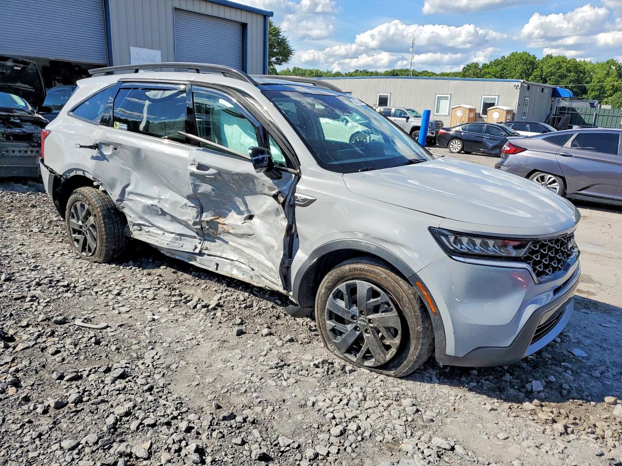 2023 KIA SORENTO
