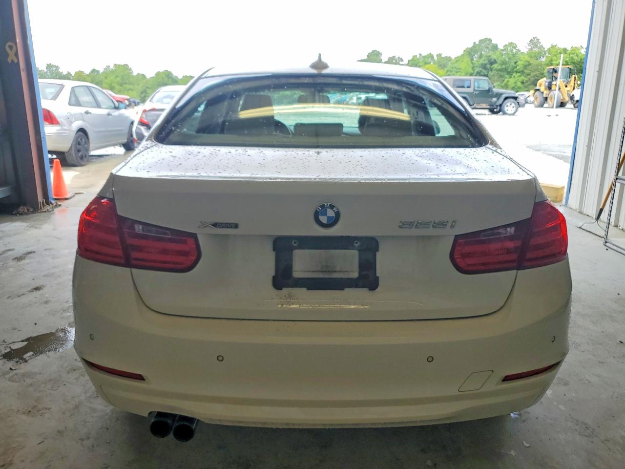 2014 BMW 328 — ?