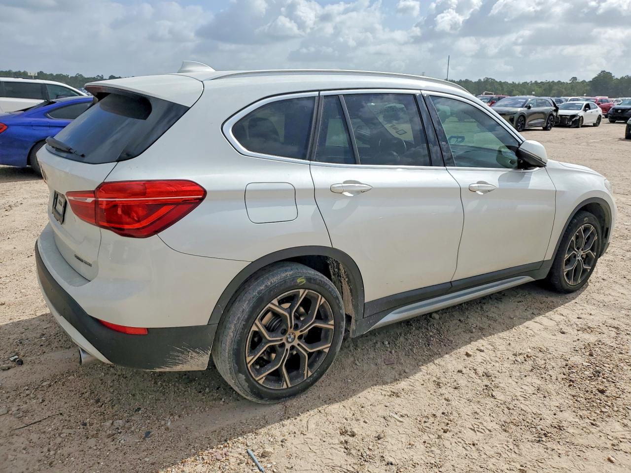 2020 BMW X1