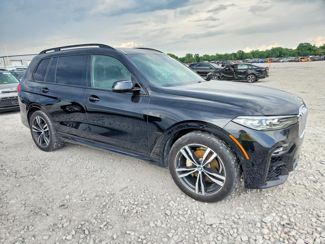 2020 BMW X7