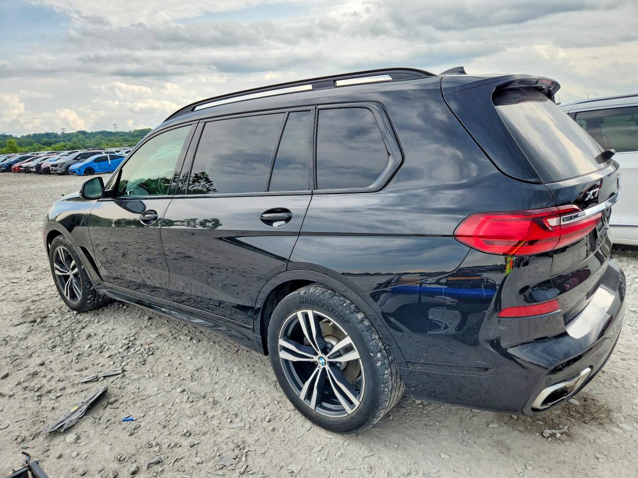 2020 BMW X7