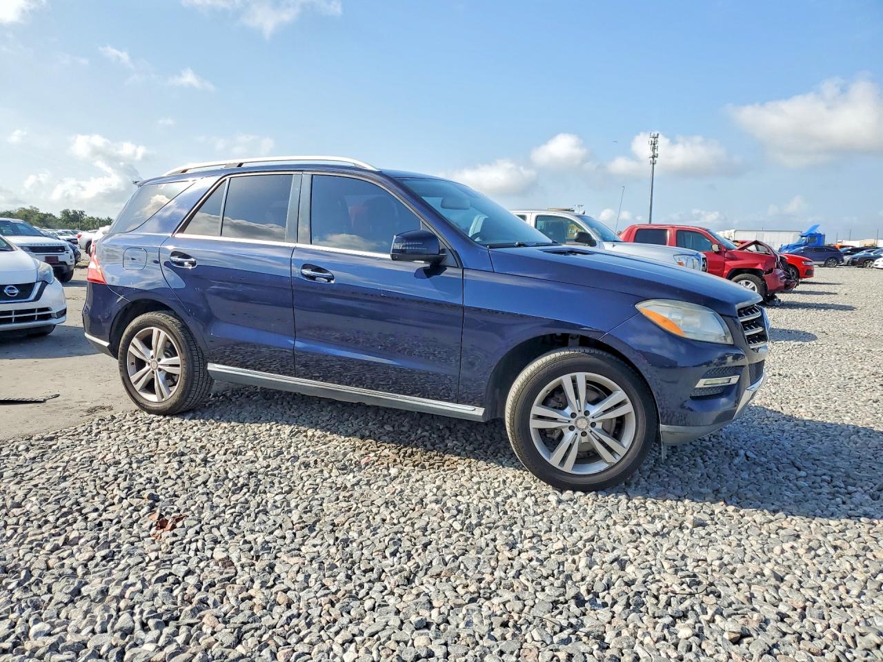 2015 MERCEDES-BENZ ML