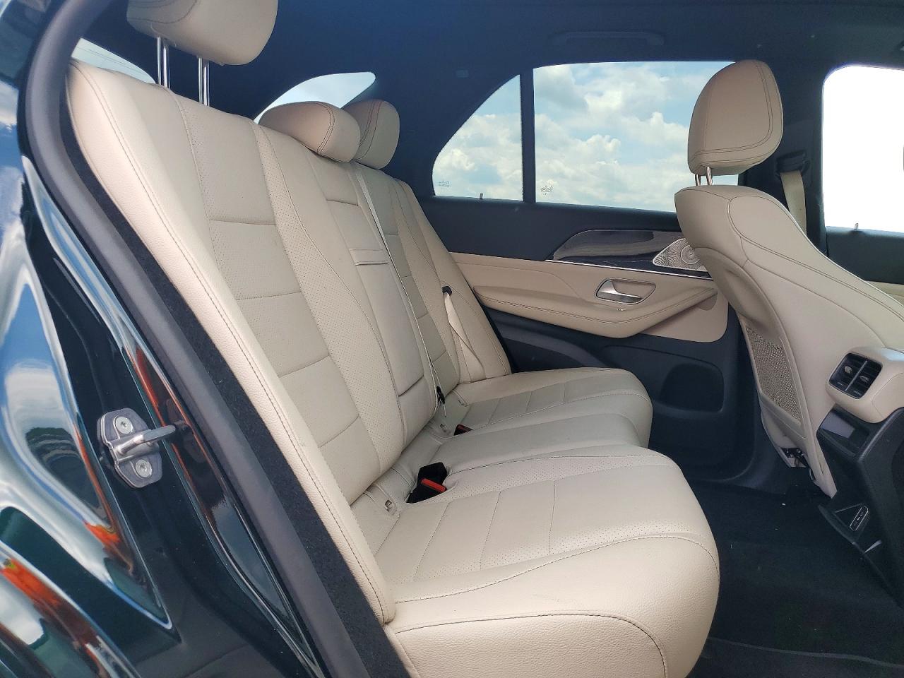 2021 MERCEDES-BENZ GLE