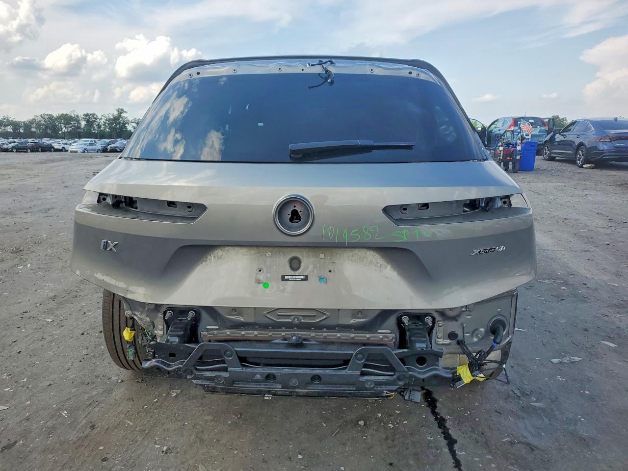 2023 BMW IX