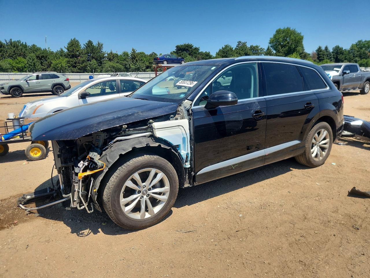 2019 AUDI Q7 — ?