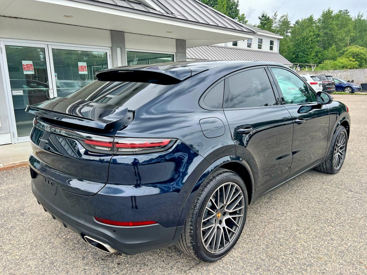 2021 PORSCHE CAYENNE — ?