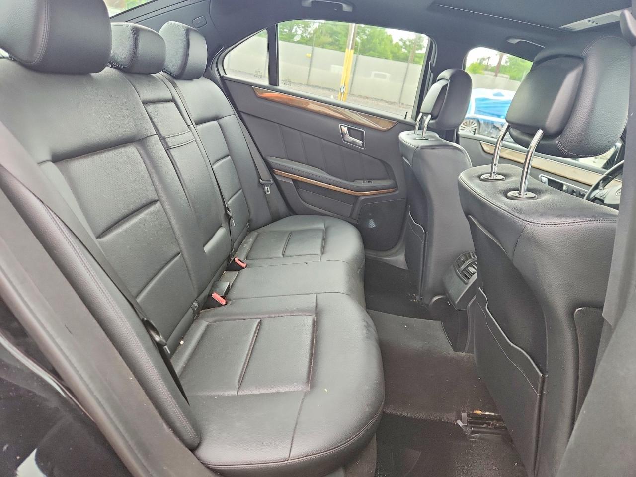 2011 MERCEDES-BENZ E