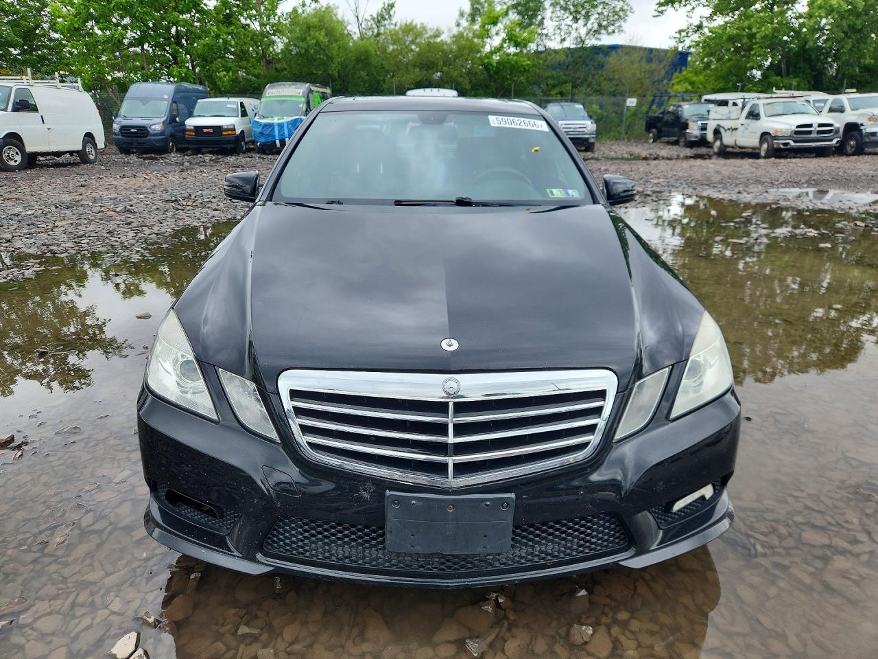 2011 MERCEDES-BENZ E