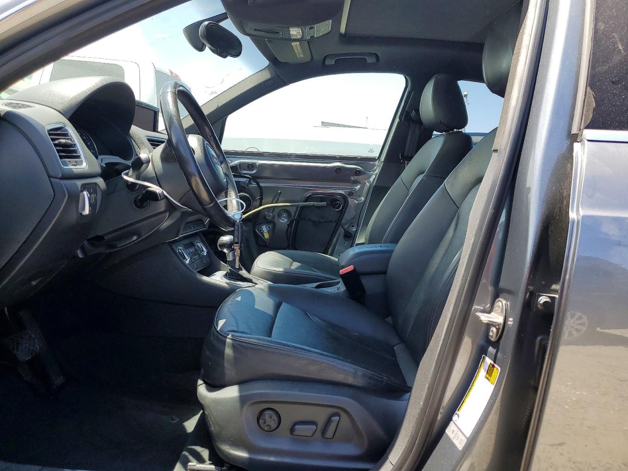 2015 AUDI Q3