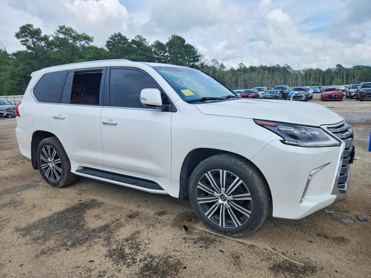 2021 LEXUS LX