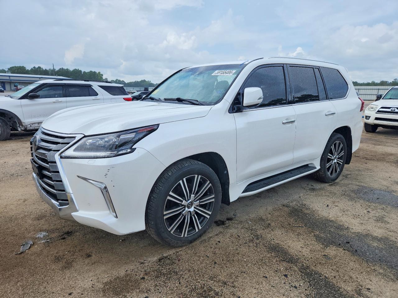 2021 LEXUS LX