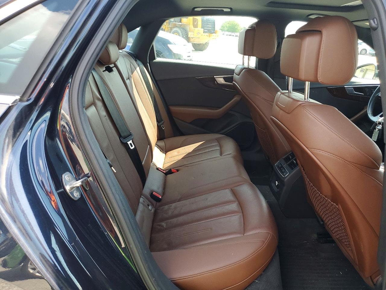 2017 AUDI A4