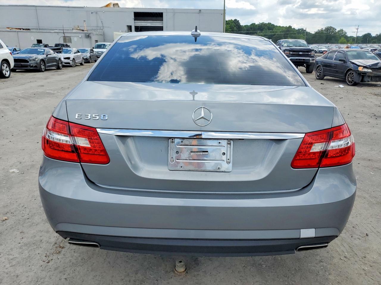 2012 MERCEDES-BENZ E