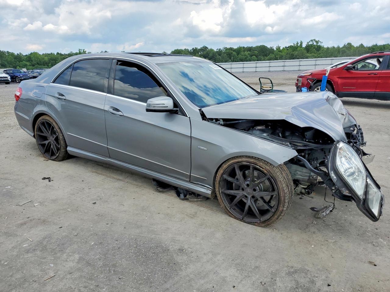 2012 MERCEDES-BENZ E