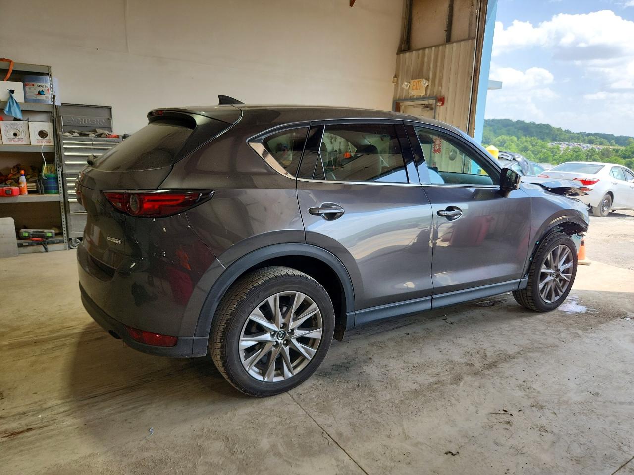 2021 MAZDA CX-5 — ?
