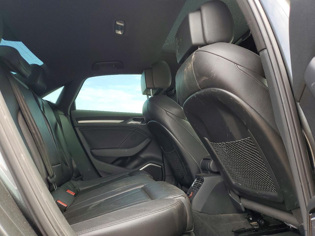 2015 AUDI A3