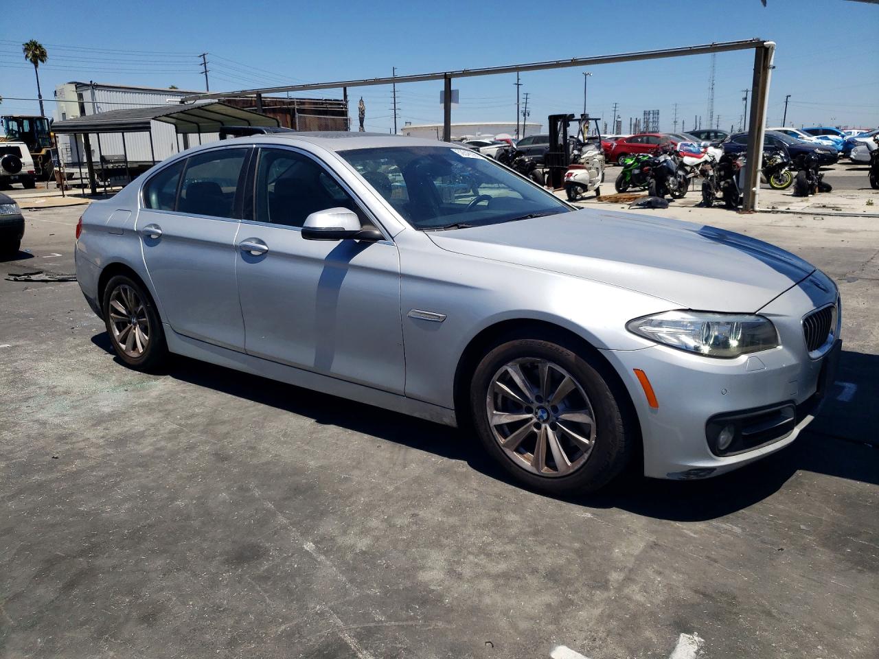 2015 BMW 5-Series 528 — ?
