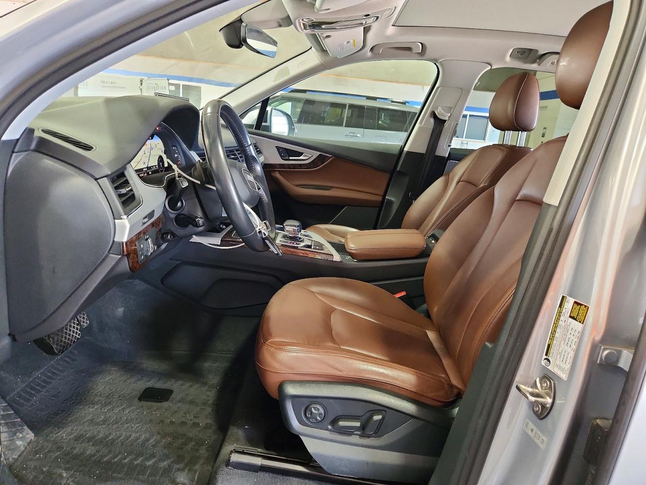 2019 AUDI Q7 — ?