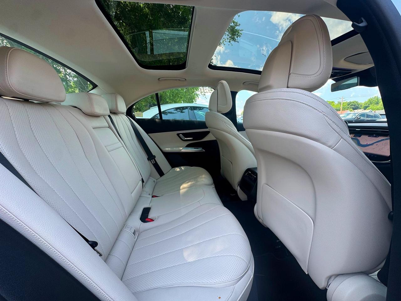 2025 MERCEDES-BENZ E