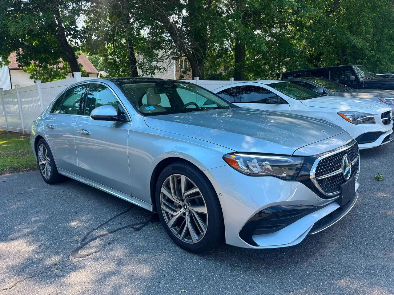 2025 MERCEDES-BENZ E
