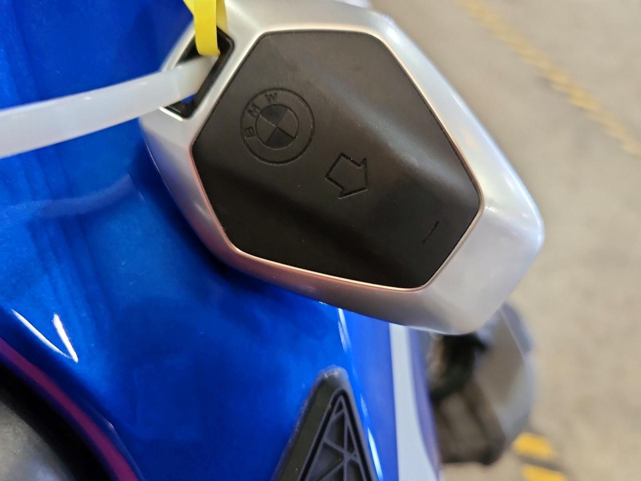 2025 BMW KA1 R 1300