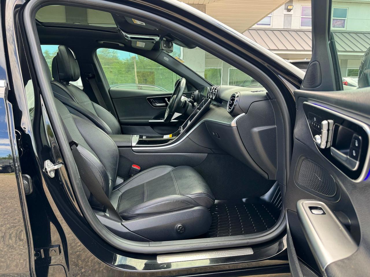 2023 MERCEDES-BENZ C