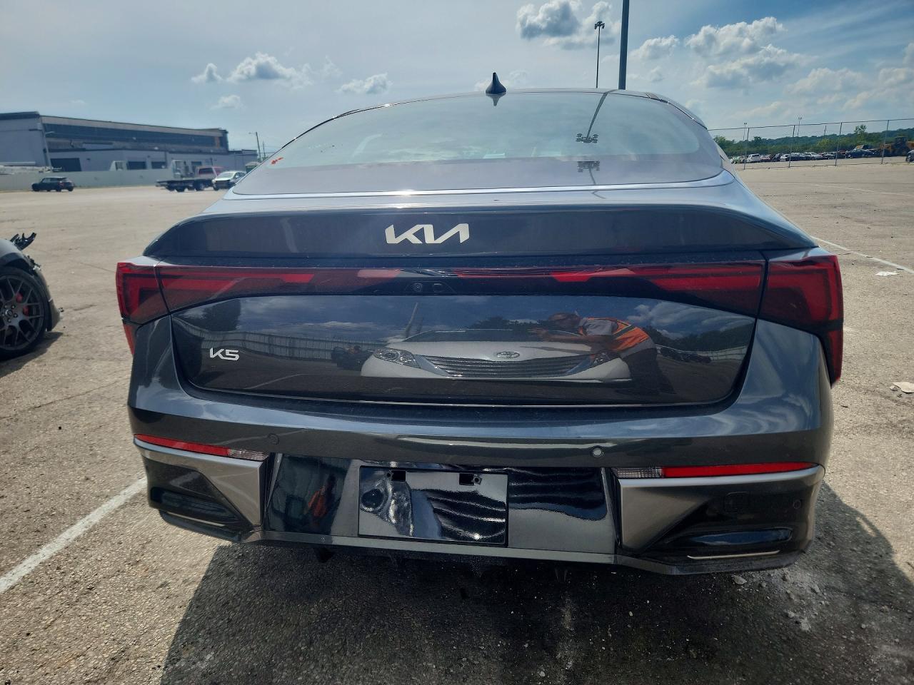 2026 KIA K5