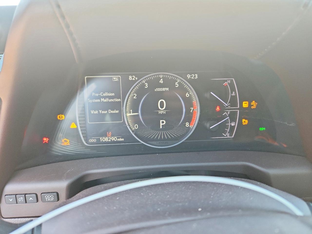 2019 LEXUS ES