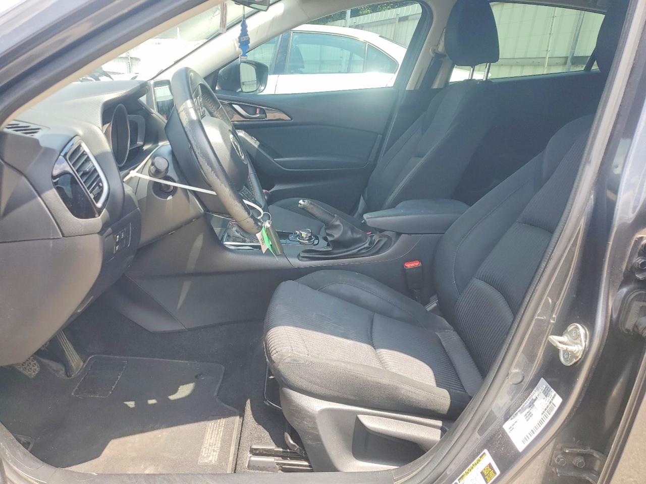 2015 MAZDA 3