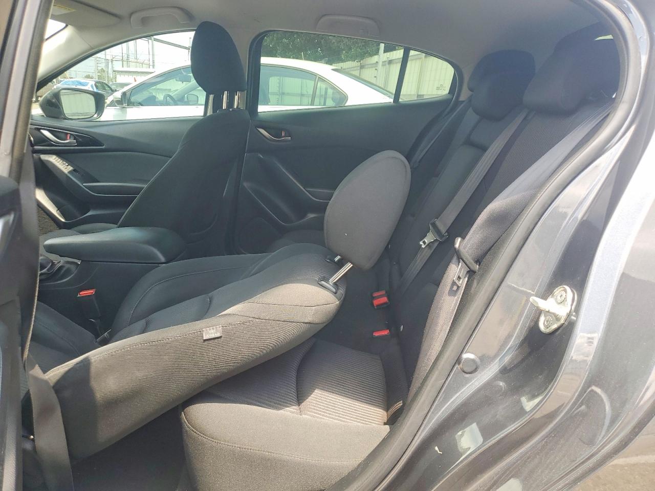 2015 MAZDA 3