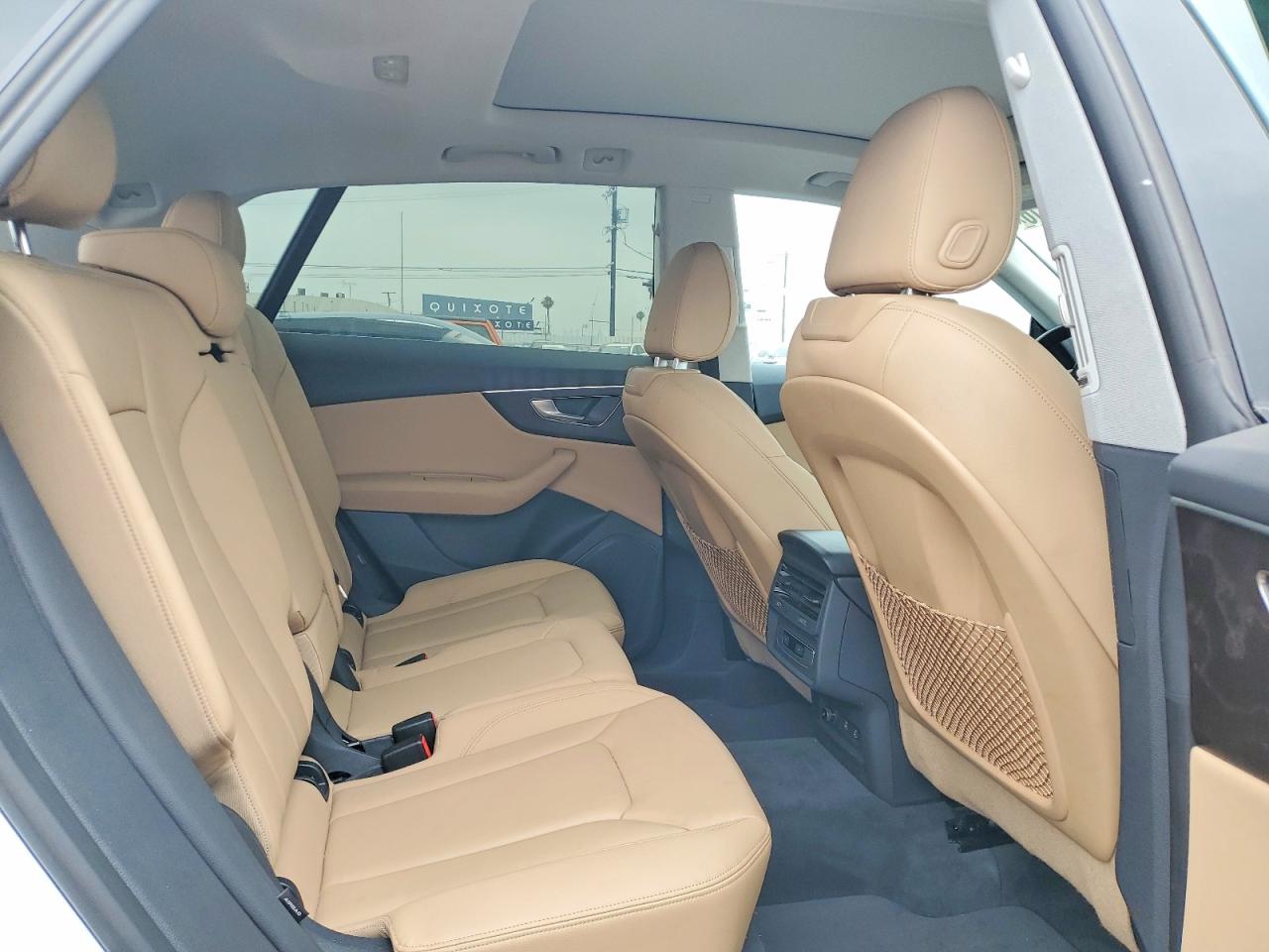 2023 AUDI Q8