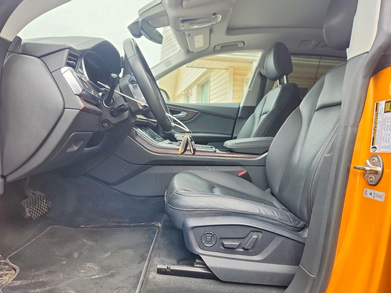 2020 AUDI Q8