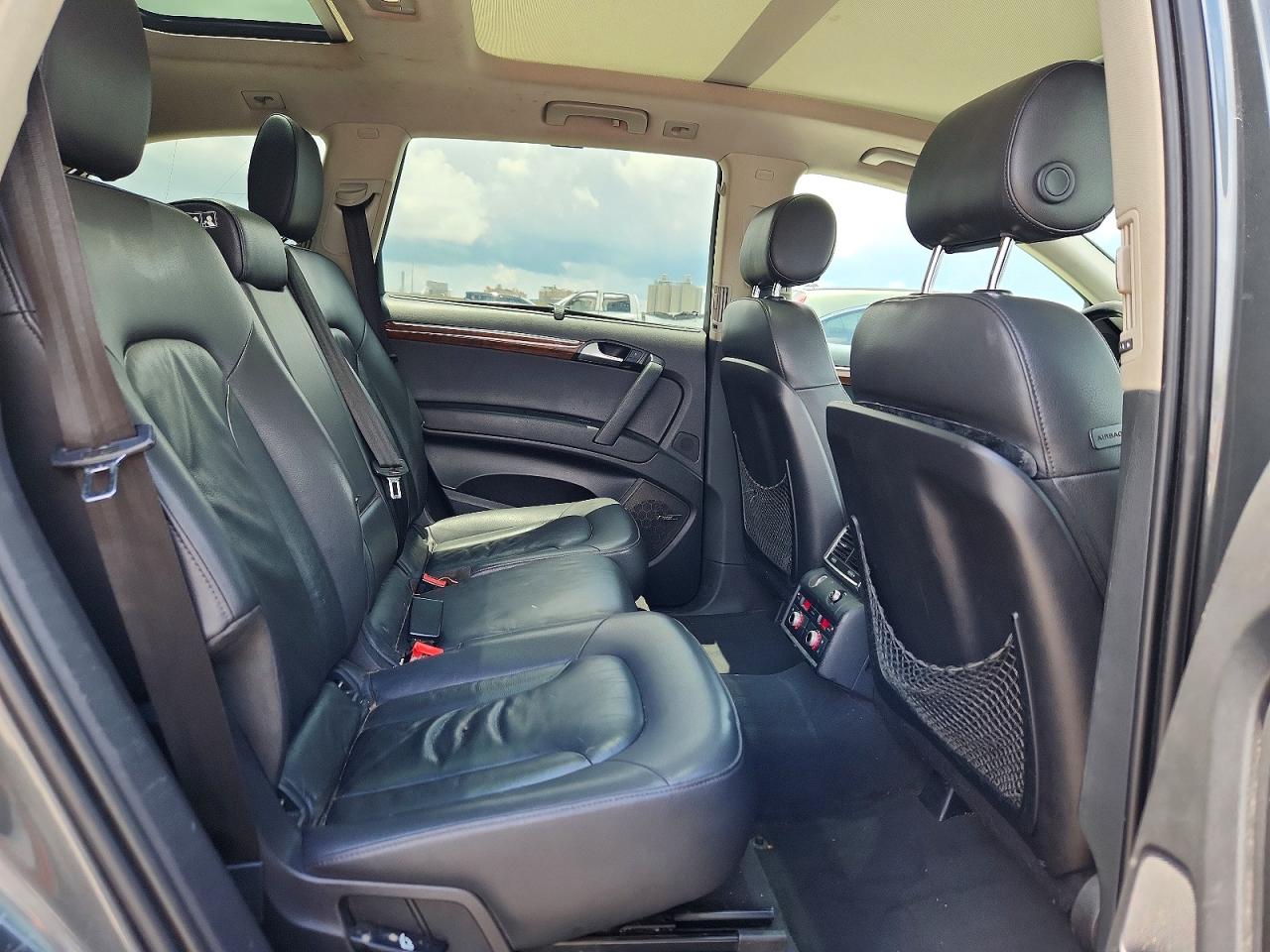 2015 AUDI Q7