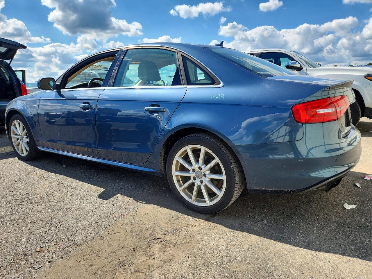 2015 AUDI A4