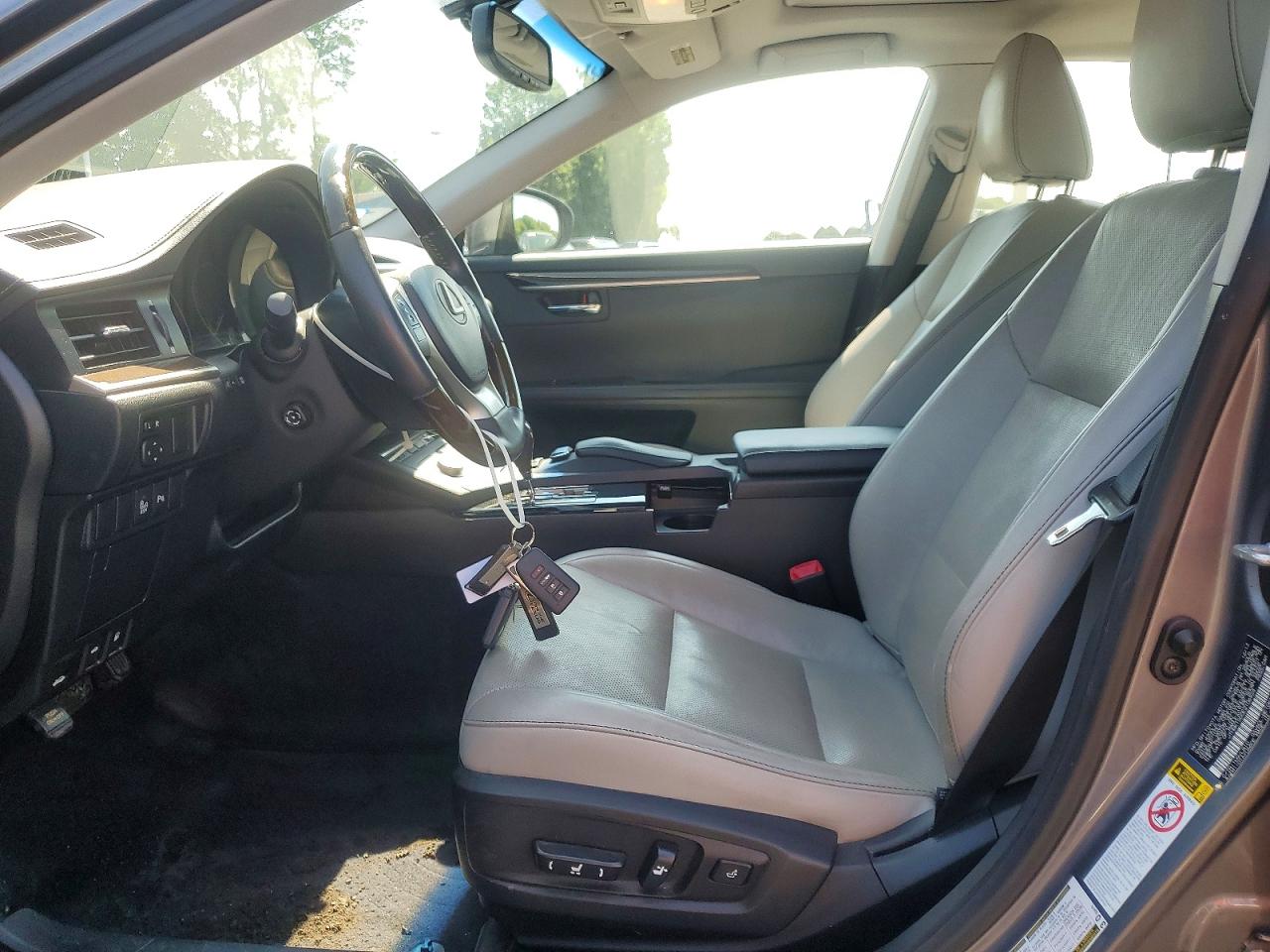 2014 LEXUS ES — ?
