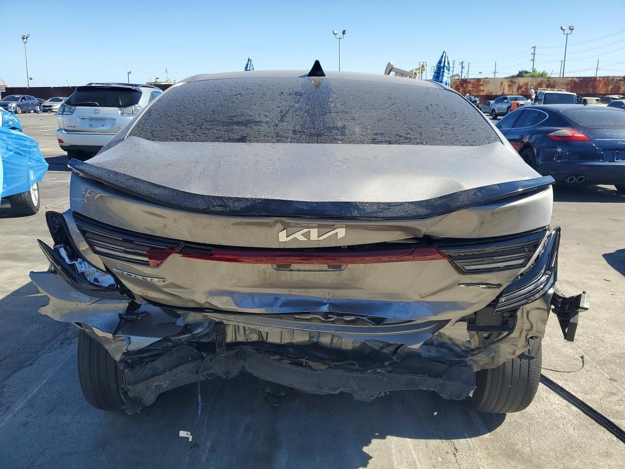 2023 KIA FORTE