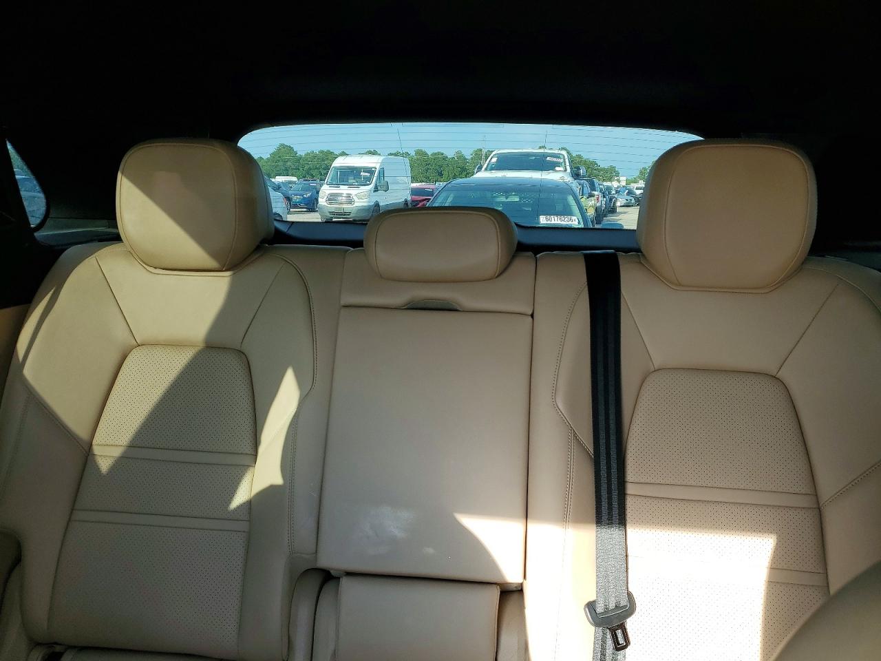 2019 PORSCHE CAYENNE