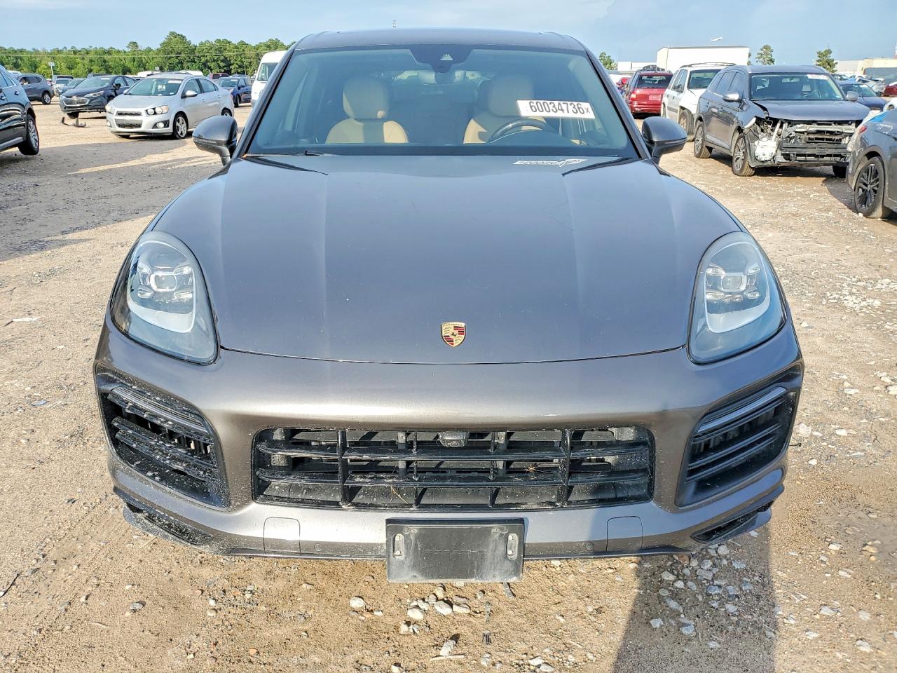 2019 PORSCHE CAYENNE