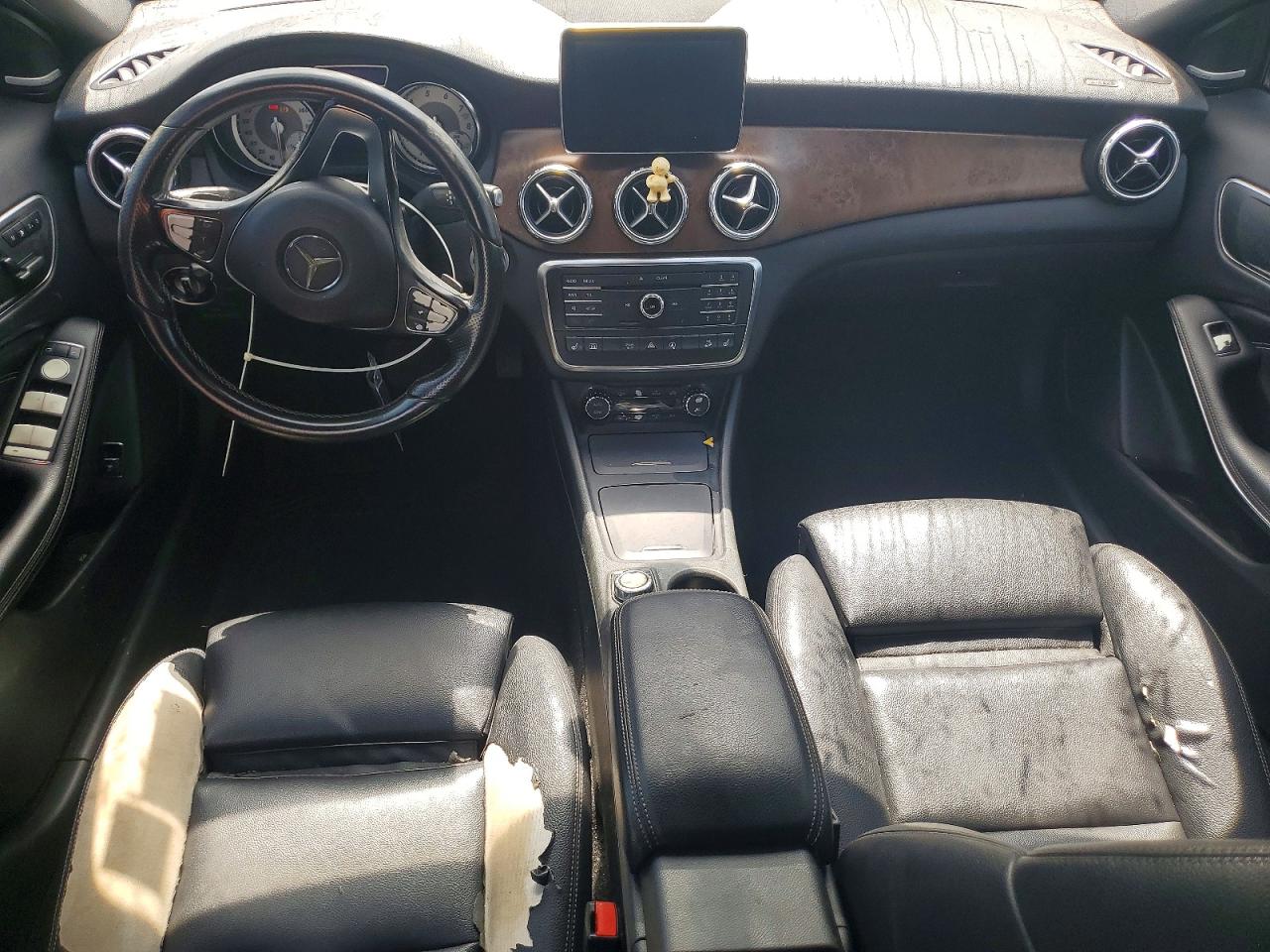 2016 MERCEDES-BENZ GLA — ?
