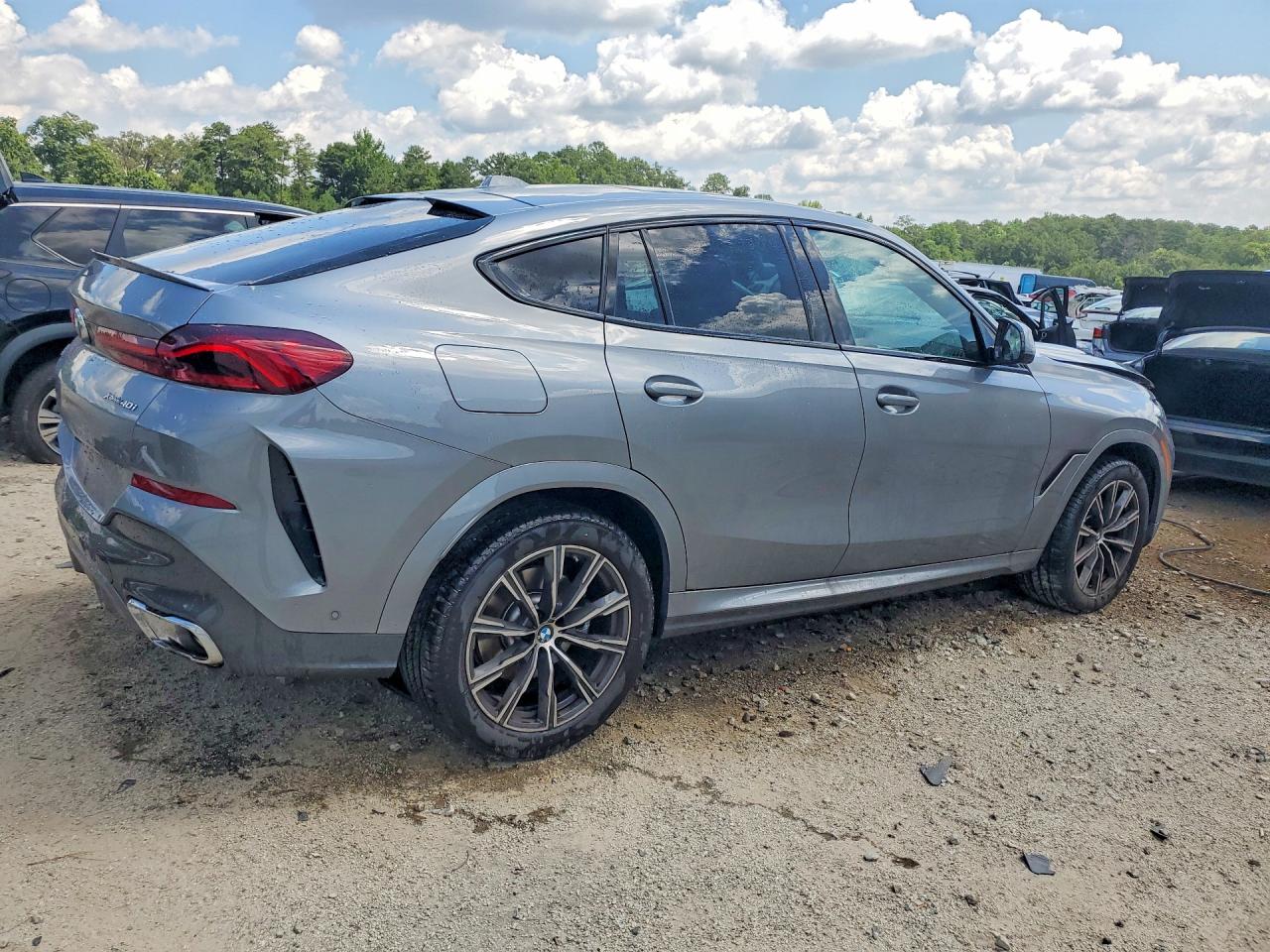 2027 BMW X6