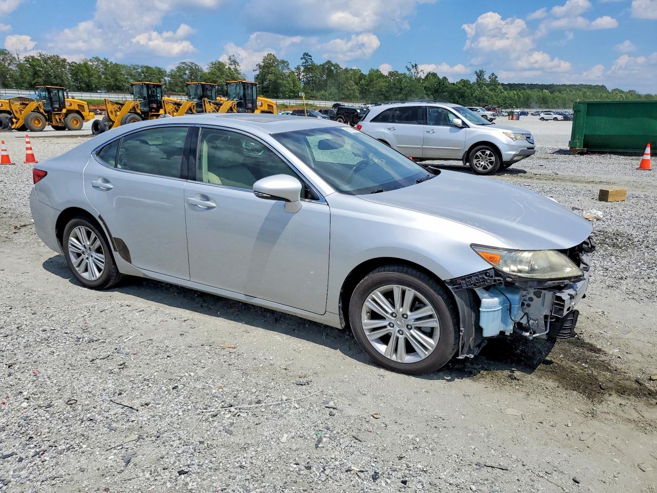 2013 LEXUS ES — ?