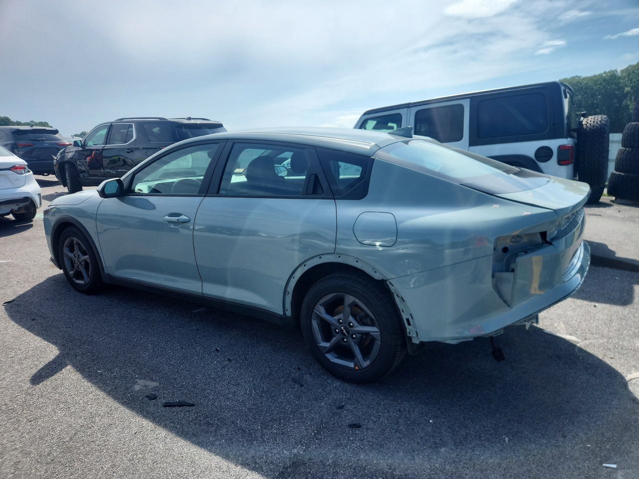2025 KIA K4