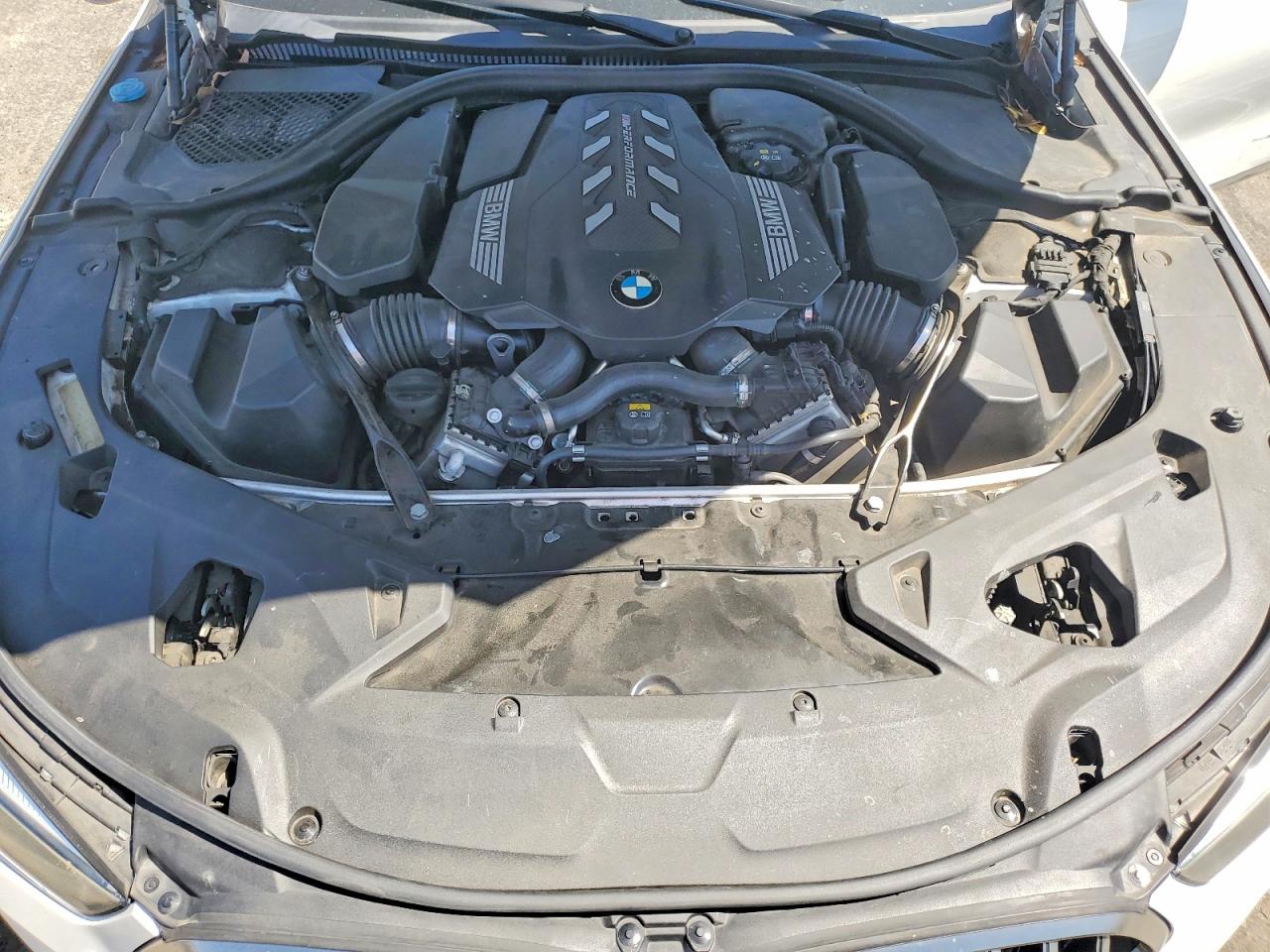 2020 BMW M850XI — ?