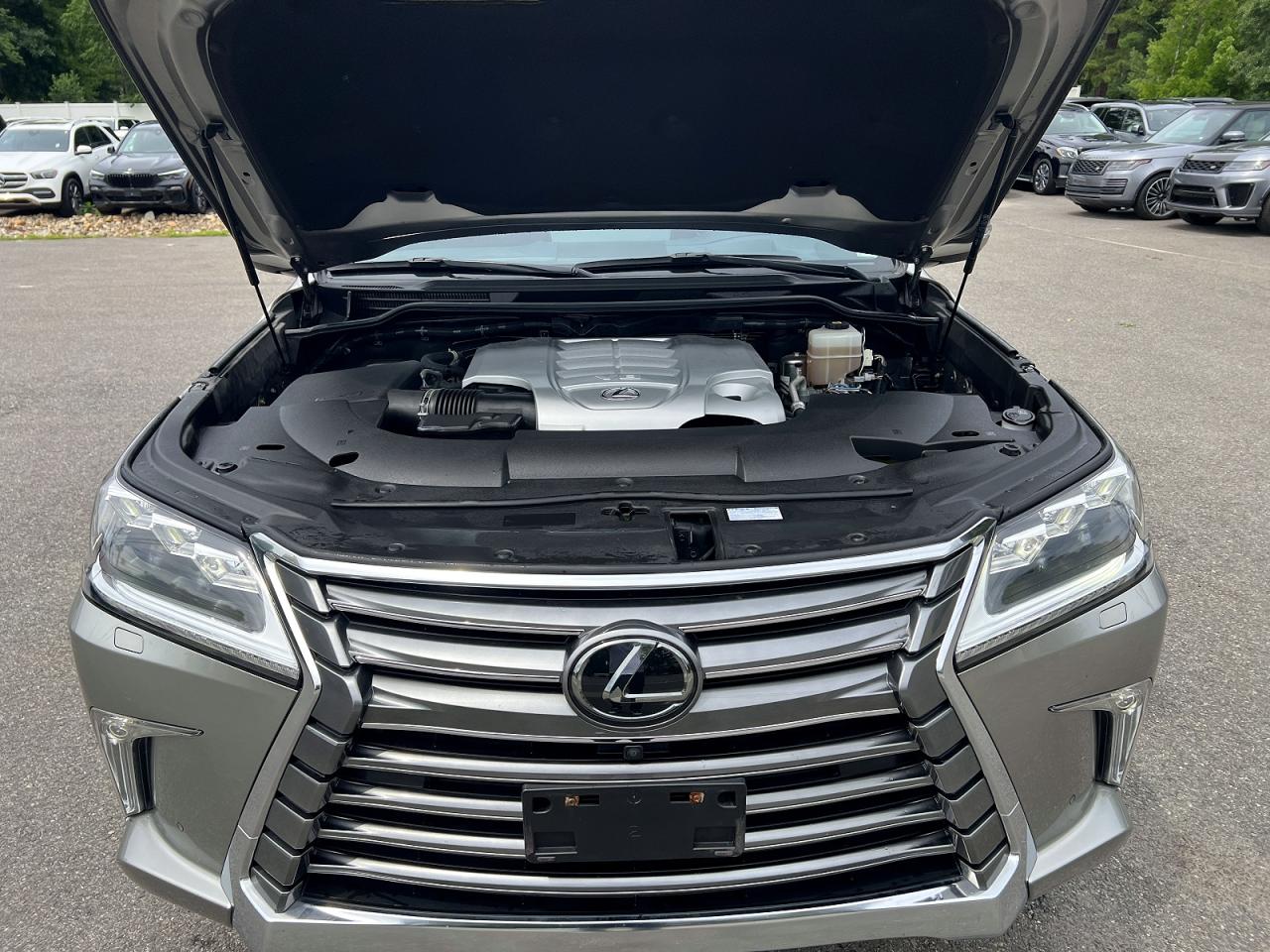 2021 LEXUS LX