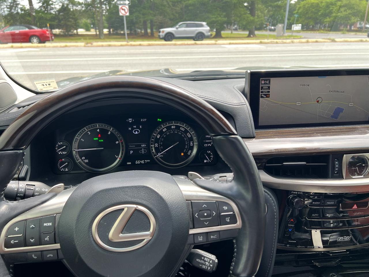 2021 LEXUS LX