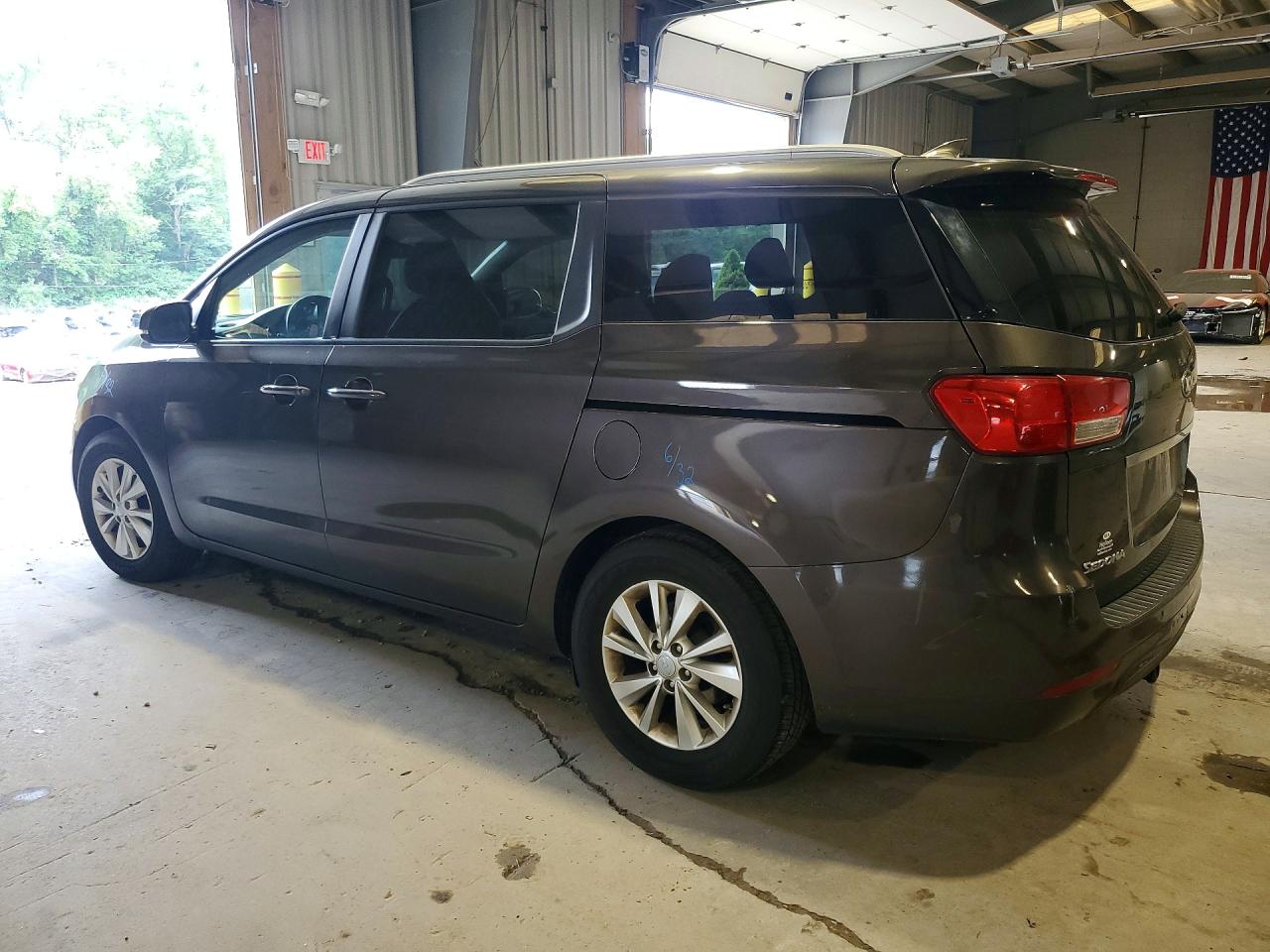 2016 KIA SEDONA — ?