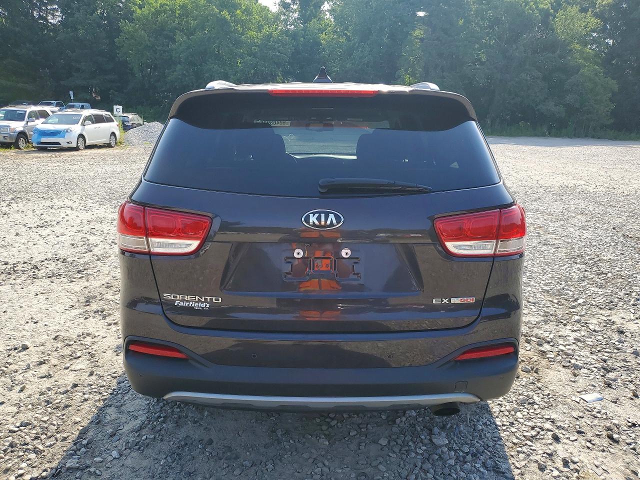 2017 KIA SORENTO — ?