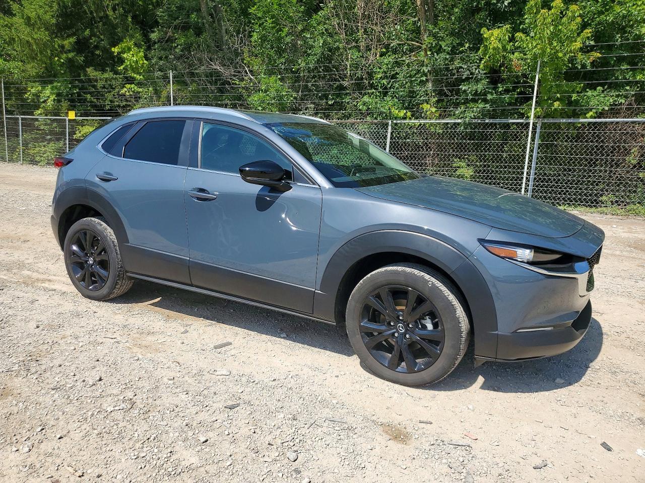 2022 MAZDA CX-30 — ?