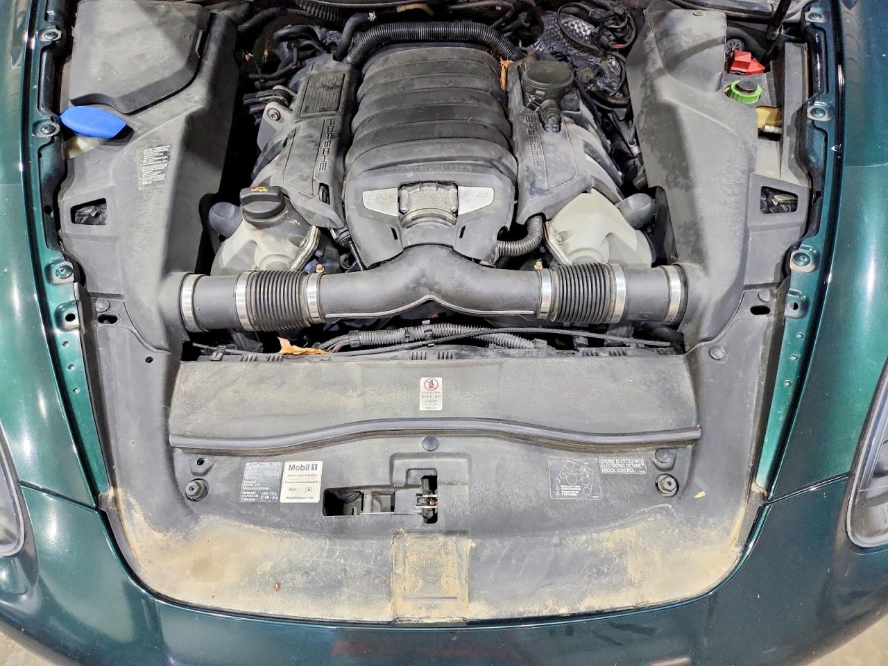 2013 PORSCHE CAYENNE — ?