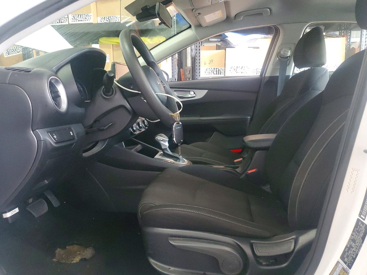 2023 KIA FORTE